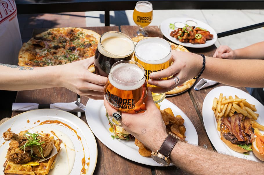 Pairing Pleasures: Discovering the Art of Beer and Food Combinations